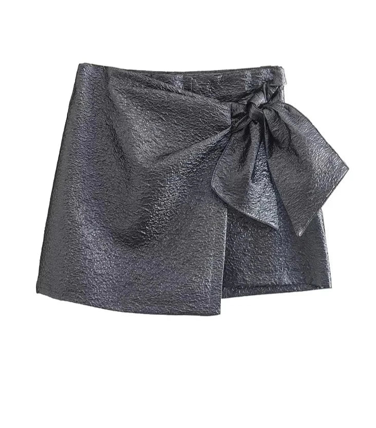 Bowie Textured Skort in black