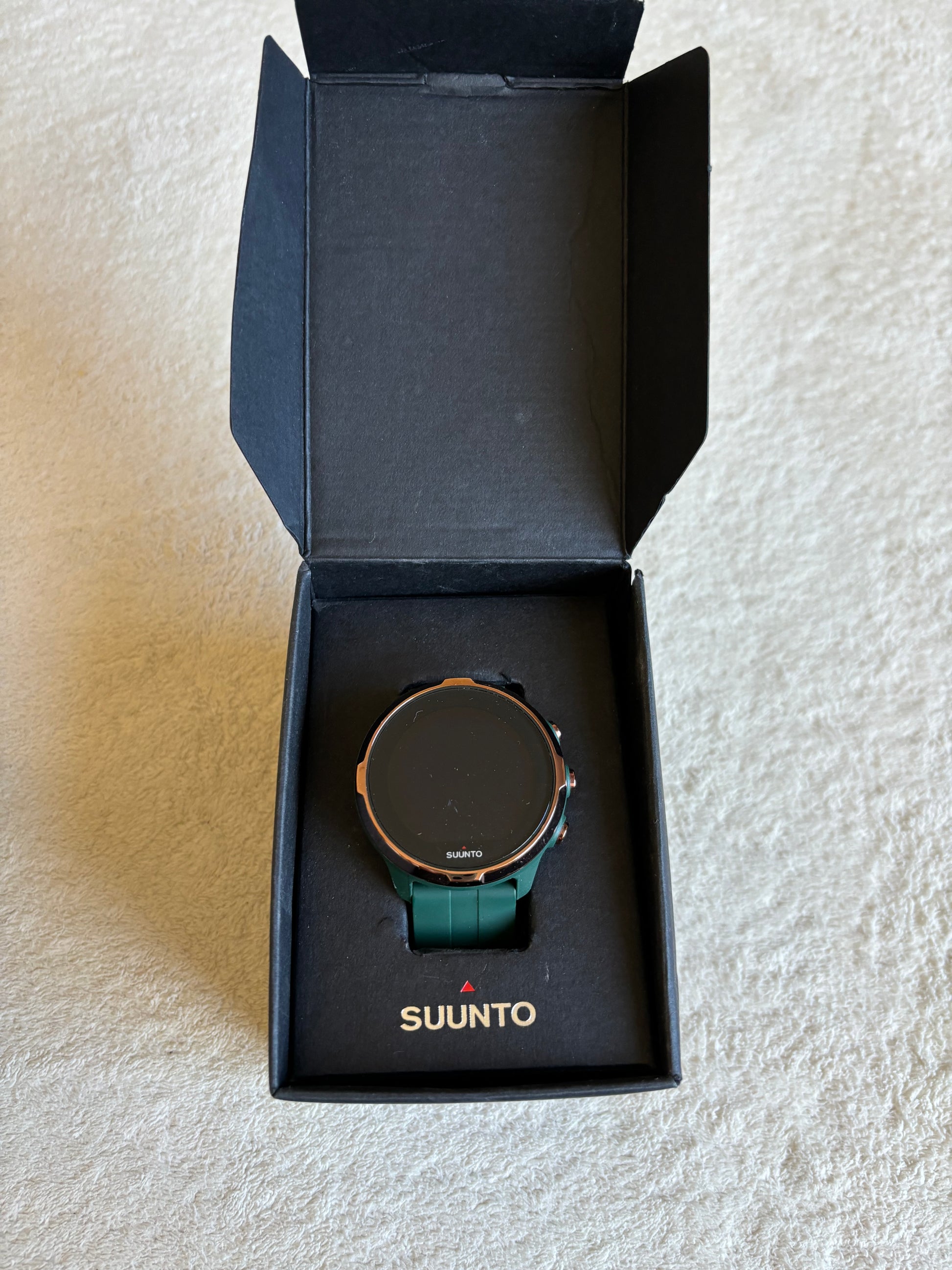 Suunto Watch in Box 